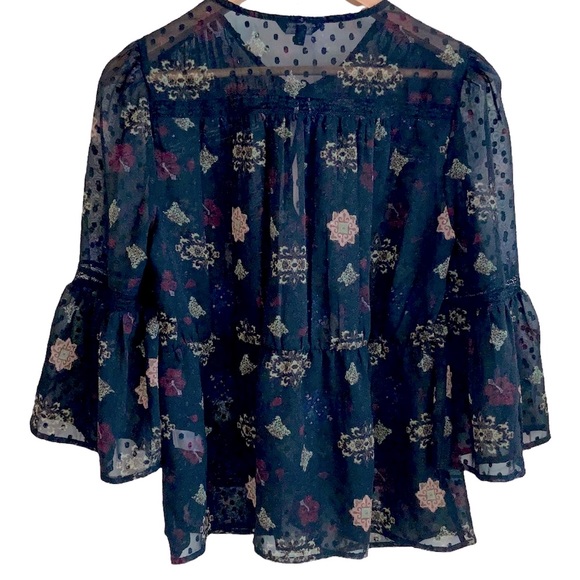 Lucky Brand Sheer Top With Tie Front - Picture 3 of 9